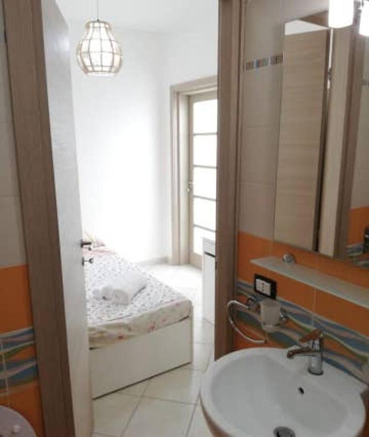 Casa A 100Mt Mare Apartment ปอซซัลโล ภายนอก รูปภาพ
