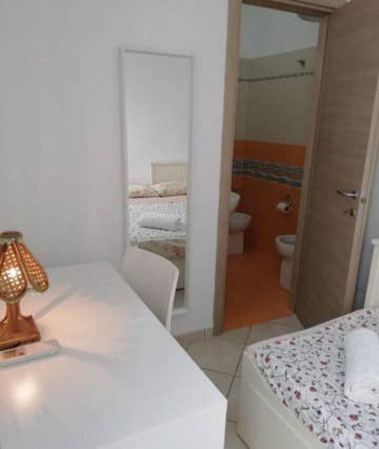 Casa A 100Mt Mare Apartment ปอซซัลโล ภายนอก รูปภาพ