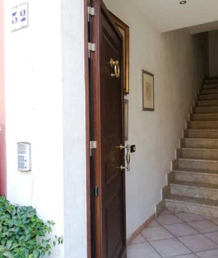 Casa A 100Mt Mare Apartment ปอซซัลโล ภายนอก รูปภาพ